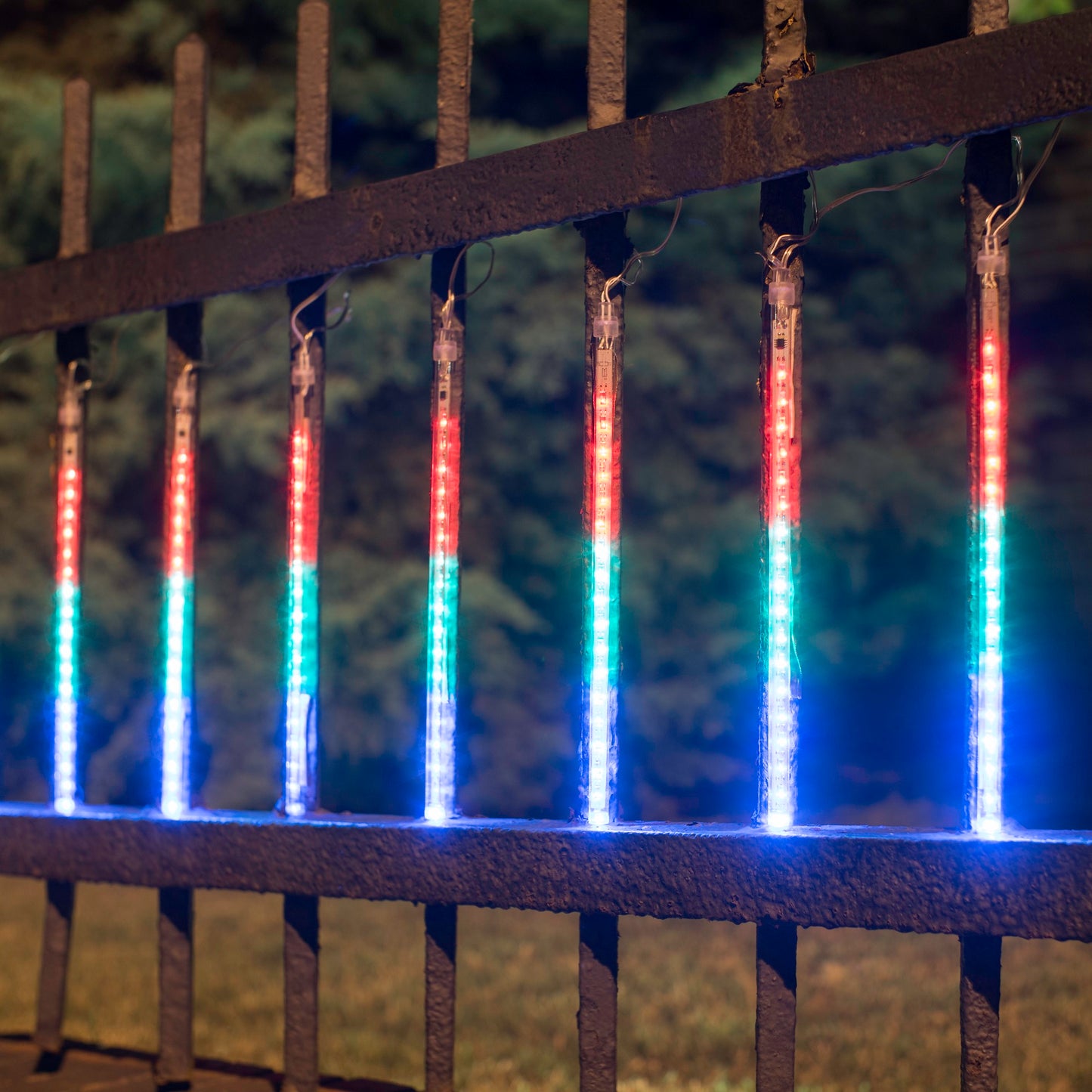 Solar Powered LED Meteor Lights with 8 Light Tubes - Color Changing