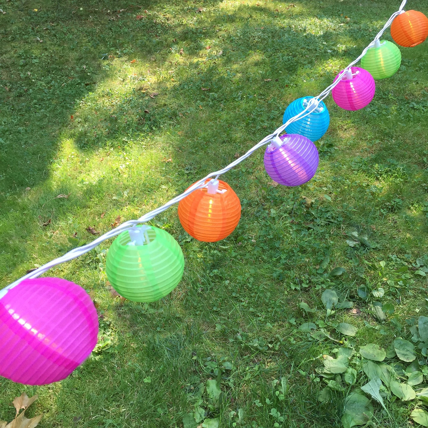 Electric String Lights with 10 Nylon Lanterns - Multicolor