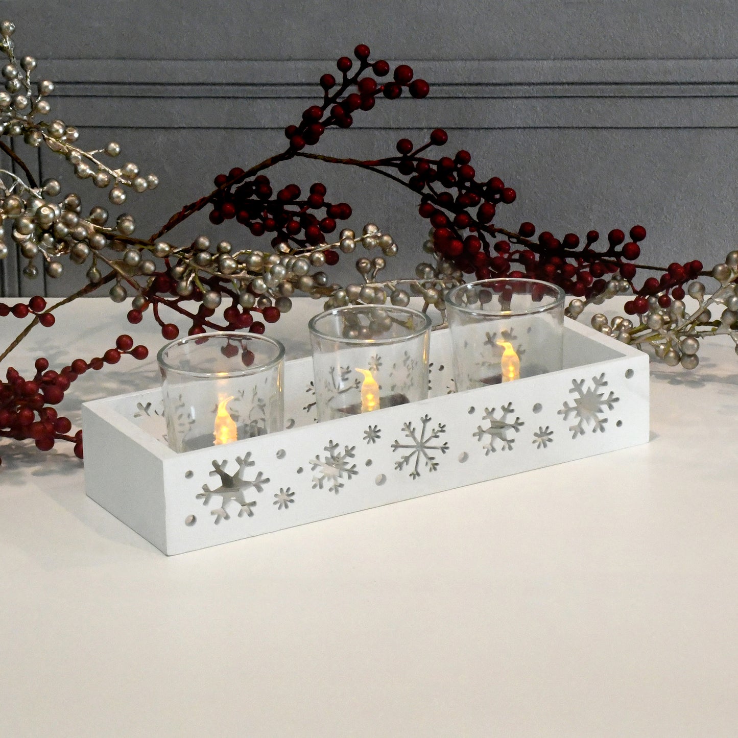 Snowflake Tray with 3 Glass Candleholders